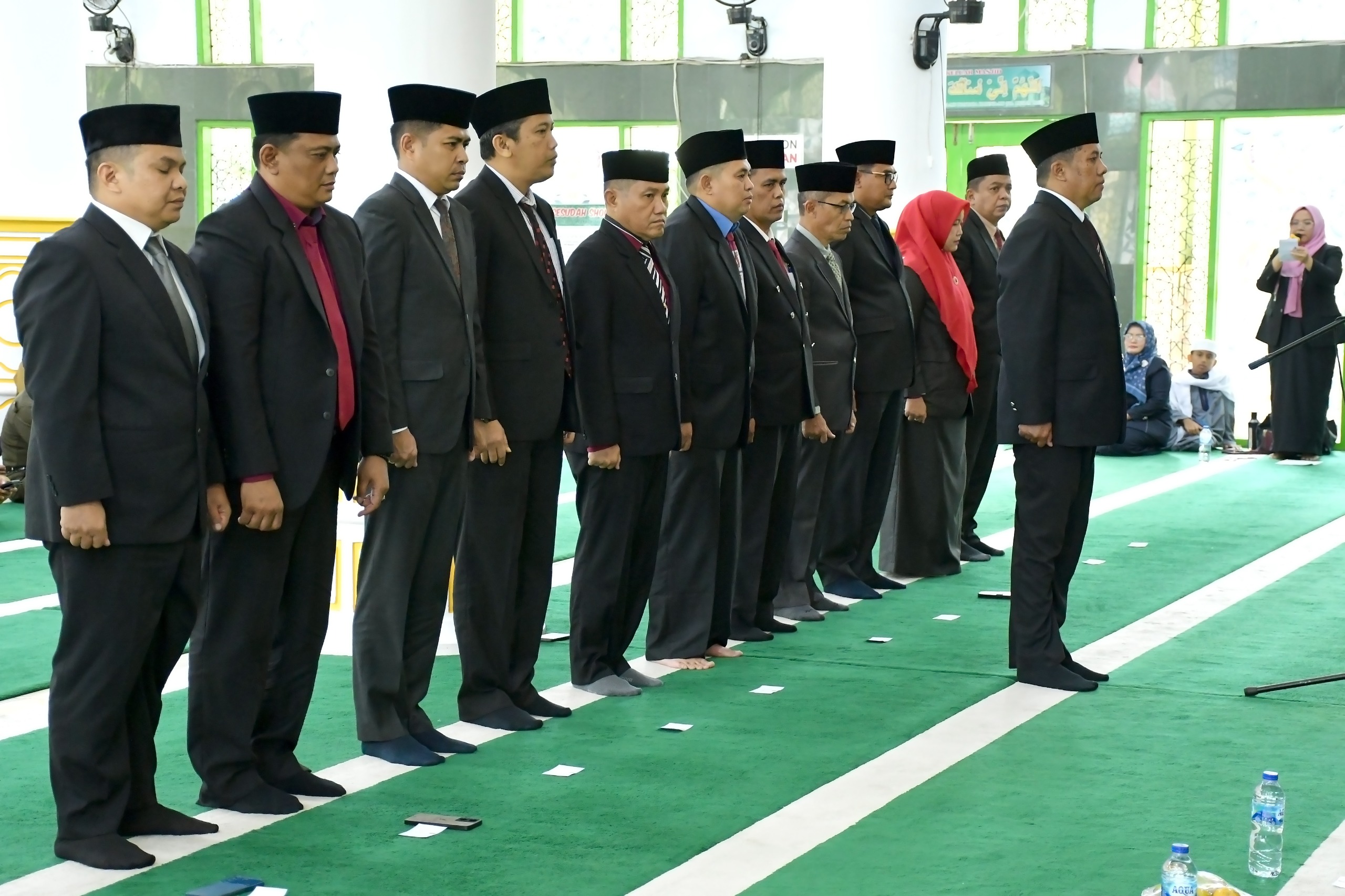 Dokumen: Foto Pelantikan Pejabat Kabupaten Agam